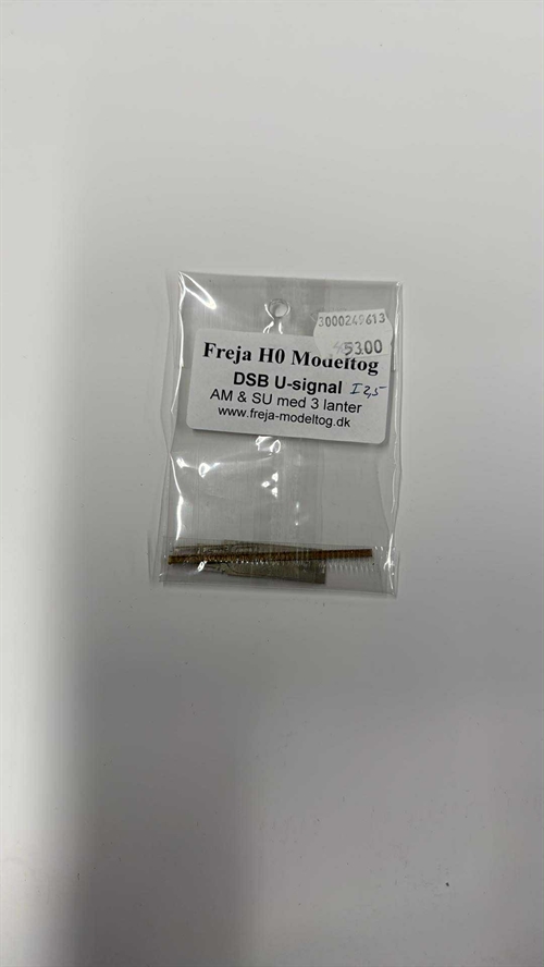  Freja Modelleisenbahn 010 DSB - Schilder, geätzt, 3-tlg. pro Satz. Schildgröße 2 x 4,4 mm, H0